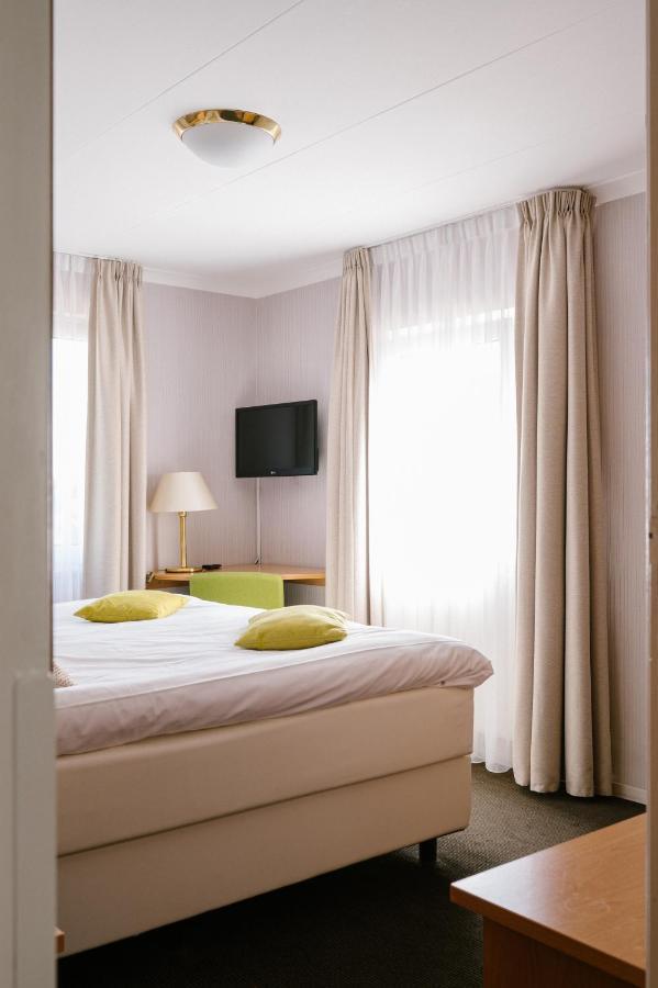 שחין אופ חול Landhotel Heuvelzicht מראה חיצוני תמונה